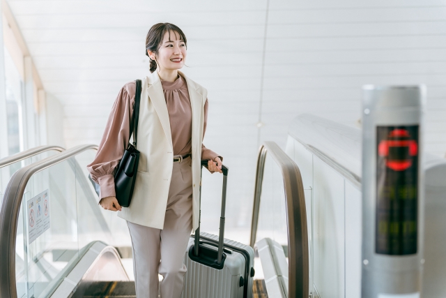 ソフトバンクを海外で使う女性